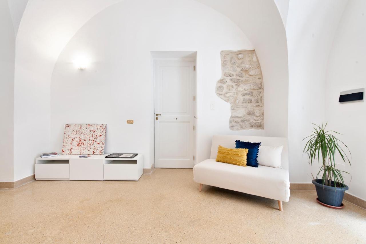 Blue Loft - Old Town Apartment Sit Lecce Eksteriør billede